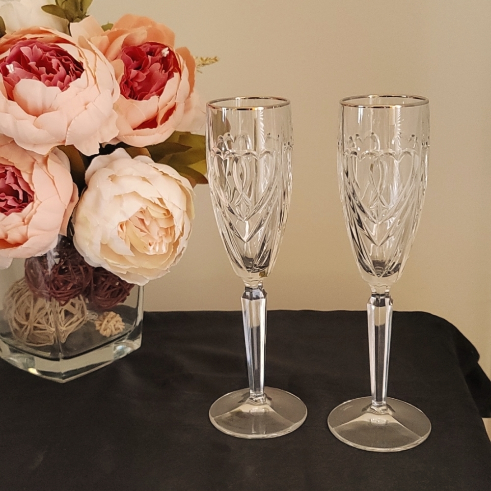 Vintage WATERFORD 2 Champagne Toasting Flutes"ROMANCE" Hearts Platinum Wedding